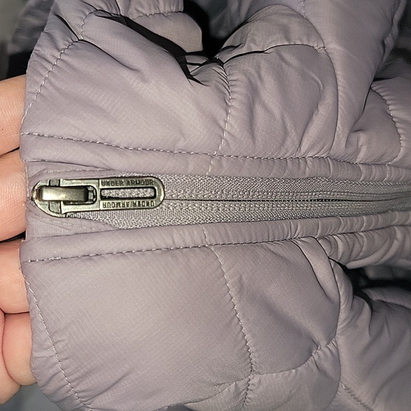 Under Armour Jacket - Picture 7 of 16